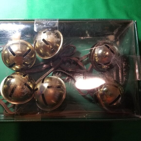 Primitive Rustic Metal Jingle Bell Garland Leather 6FT Fireplace Shabby Chic NIB - Picture 4 of 6